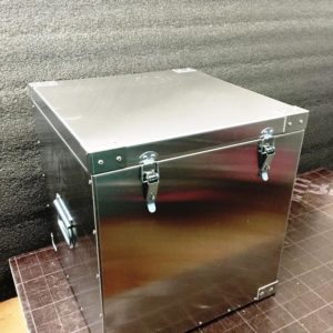 Aliuminio dėžutė 400x400x400, aluminum box 400x400x400