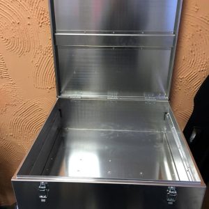 aliuminio dėžutė 600x600x250 aluminum box 600x600x250