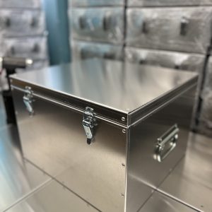 Aluminum box 444x400x300