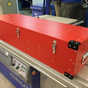 Aliumininė dėžė aviacijai 1100x350x250, Aluminum box for aviation 1100x350x250